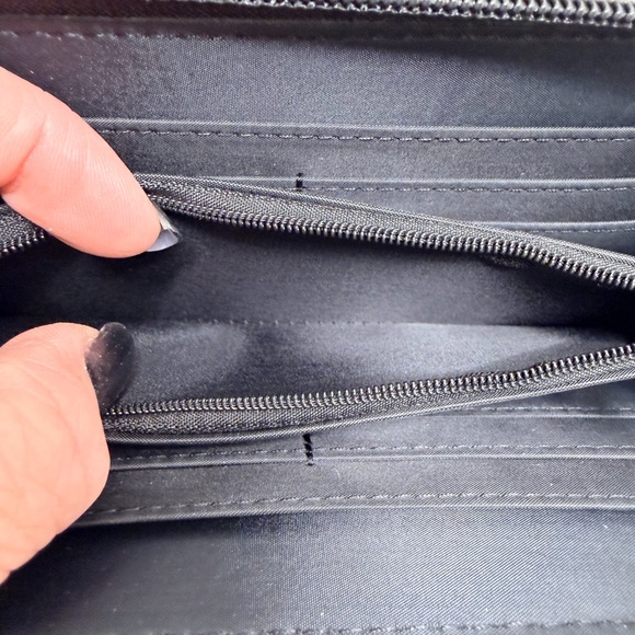 NWT- Seattle Seahawks Wallet/Wristlet - Picture 5 of 5